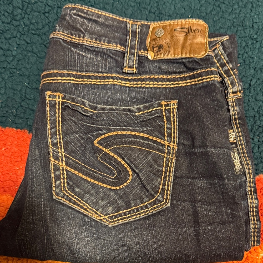 Silver Jeans Women's Straight Leg Jeans - Dark Blue with Tan Stitching